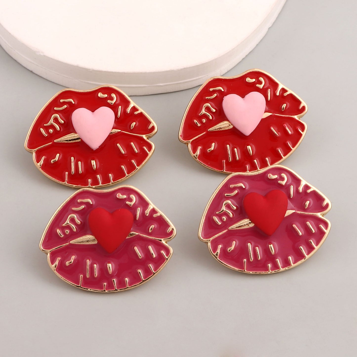 Sexy red drip oil lips heart-shaped alloy earrings